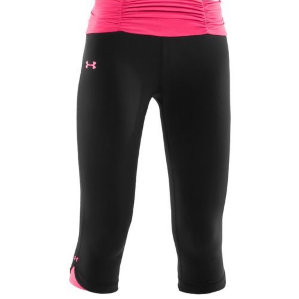 UNDER ARMOUR WOMEN'S SHATTER CAPRI